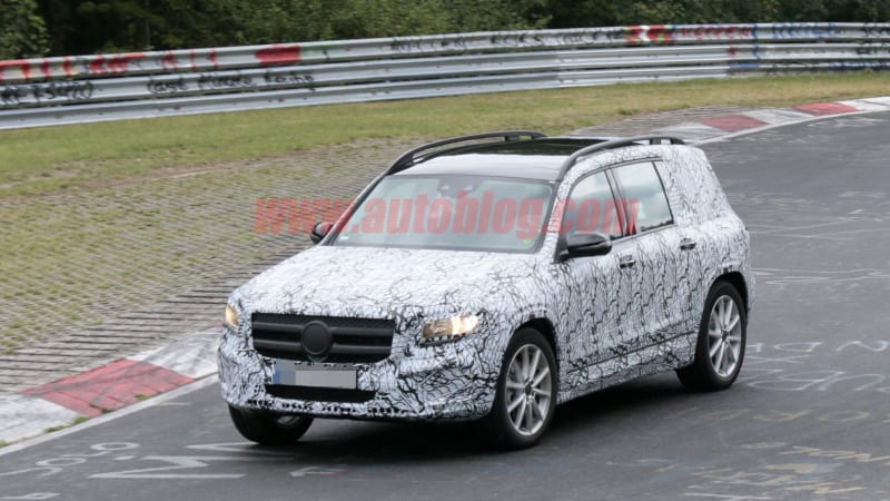 Mercedes-Benz GLB spied tackling the 'Ring